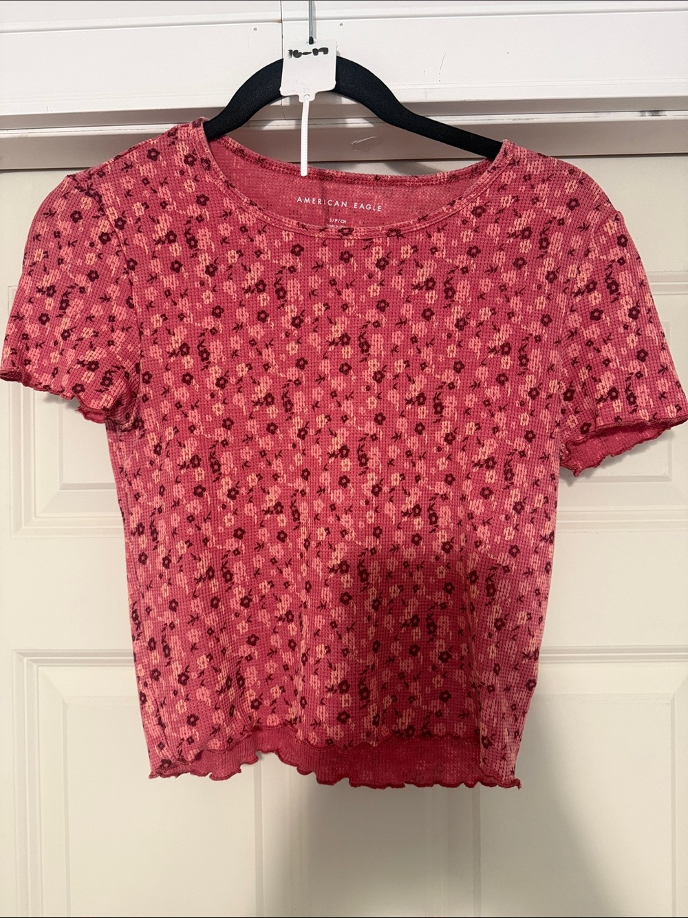 American Eagle Outfitters Rose Pink Floral Ribbed Short Sleeve Top